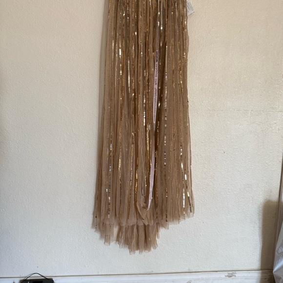 Mac Duggal 93801 A Line Shimmering Evening Dress Gown Sequin Beaded Size 6 $558 - Picture 6 of 15